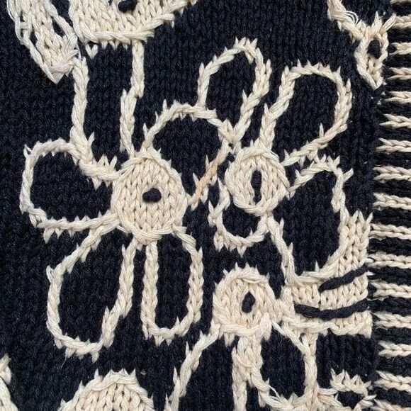 Vintage 90s Cardigan Sweater Round Neck Cropped Knit Black Dark Floral Oversized - Picture 7 of 12